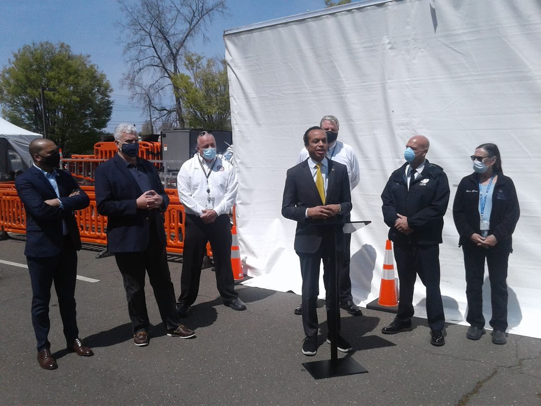 Shawn Wooden visits Danbury