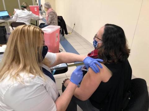 Santiagoh - Getting Covid Vaccine