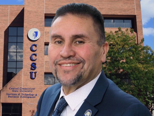State Representative Robert Sanchez was elected to the Connecticut General Assembly in 2011 representing the 25th Assembly District in New Britain. He co-chairs the Education Committee in addition to serving on the Finance, Revenue & Bonding and Higher Education & Employment Advancement committees